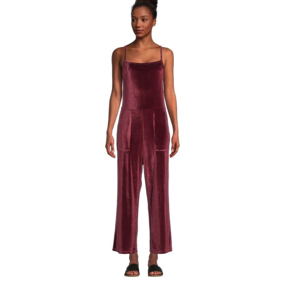 World Market New w Tag Wine Sz M Red Velour Loungewear Collection Romper